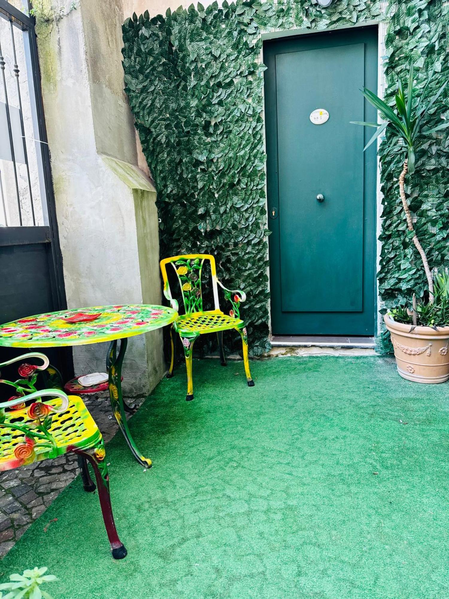 Pippo'S Suite Napoli Eksteriør billede
